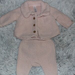 Baby Girl Fuzzy Sweatsuit